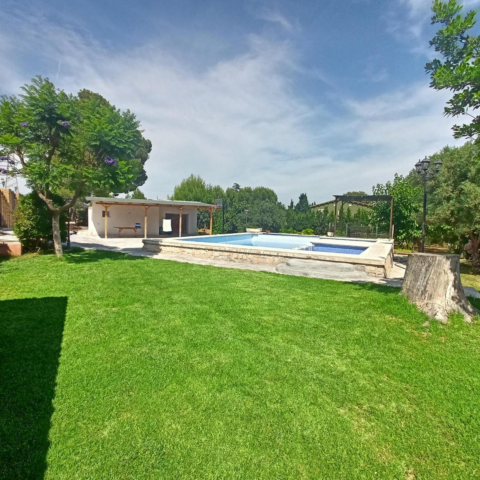 Chalet Con Piscina Lua Home Manises Exterior foto